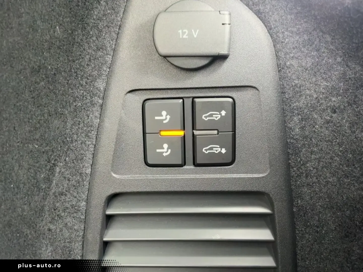 Volkswagen Touareg 3.0 TDI R-LINE HD-MATRIX