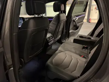 Volkswagen Touareg R-Line 4Mot.