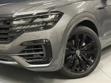 Volkswagen Touareg R-Line 4Mot.