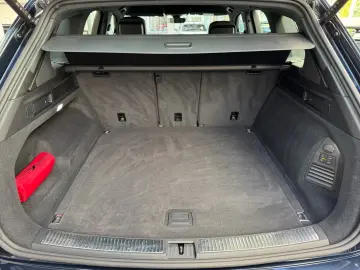 Volkswagen Touareg 3.0 TDI R-Line