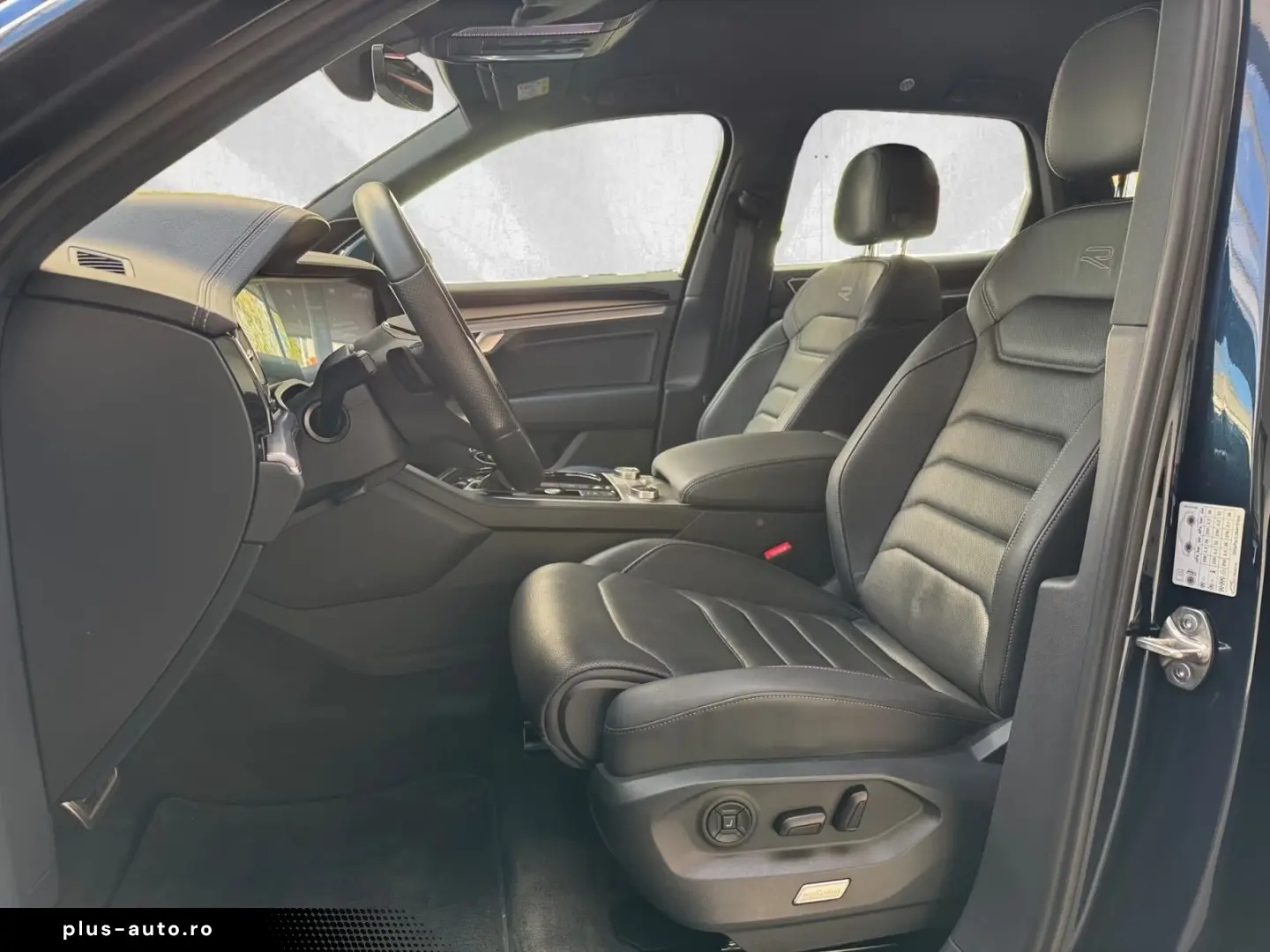 Volkswagen Touareg 3.0 TDI R-Line