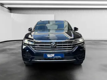 Volkswagen Touareg 3.0 TDI R-Line