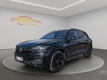 Volkswagen Touareg R-Line 4Motion Panorama