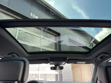 Volkswagen Touareg R-Line 4Motion Panorama