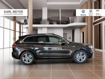 Volkswagen Touareg R-Line 3.0TDI 4Motion Pano