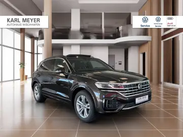 Volkswagen Touareg R-Line 3.0TDI 4Motion Pano