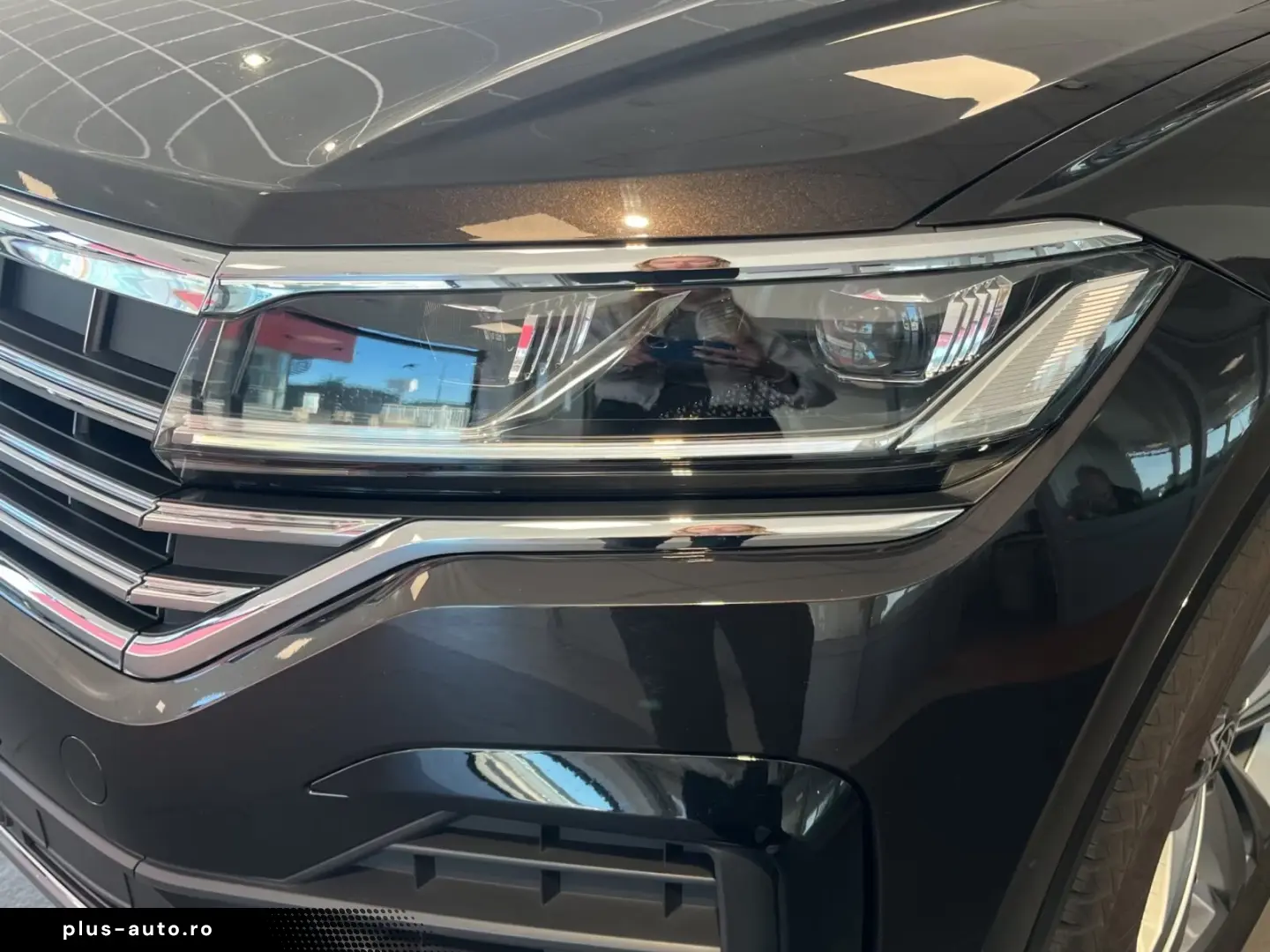 Volkswagen Touareg R-Line 3.0TDI 4Motion Pano