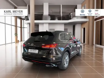 Volkswagen Touareg R-Line 3.0TDI 4Motion Pano