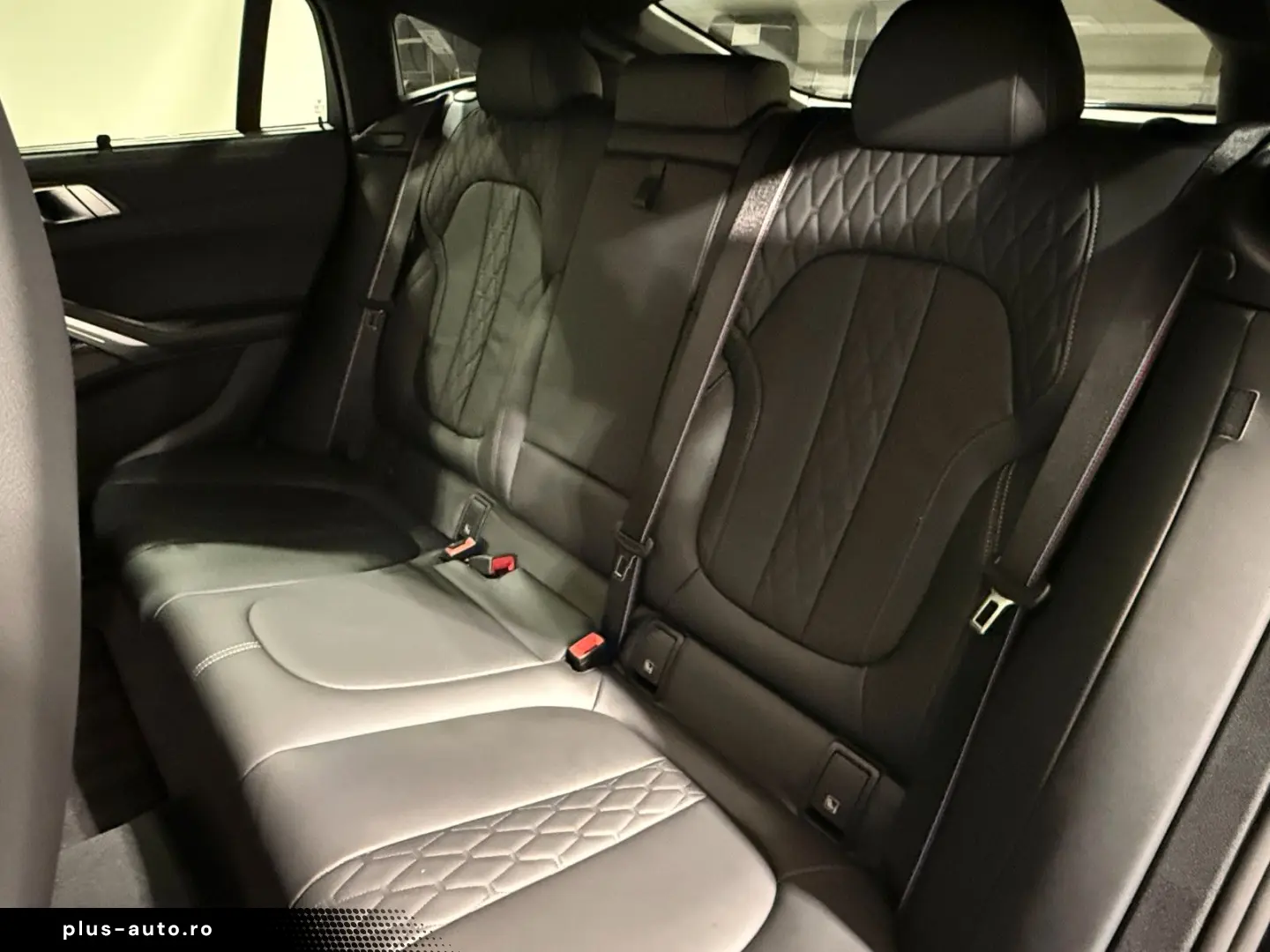 BMW X6 M60i xDrive Standhzg AHK M-Sitze ACC DA-Pro
