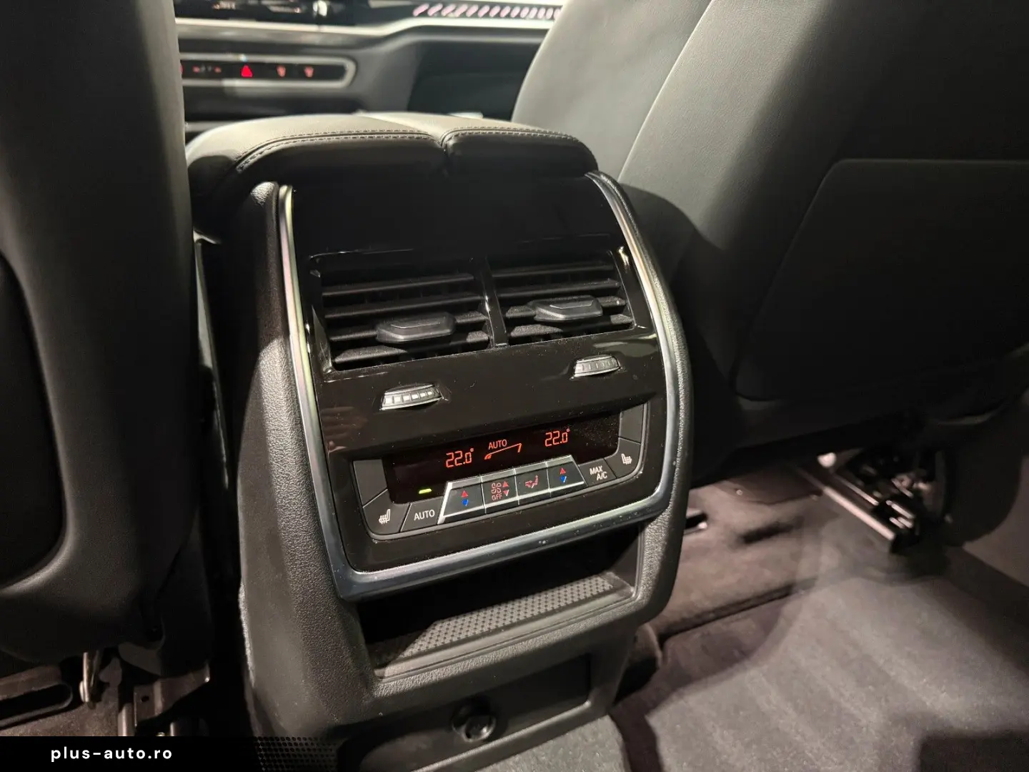 BMW X6 M60i xDrive Standhzg AHK M-Sitze ACC DA-Pro