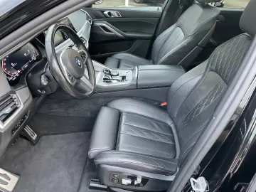 BMW X6 xDrive40i A M-Sport Navi MFL PanoDach Leder S
