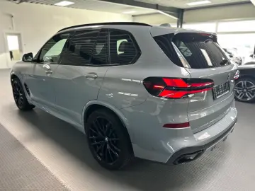 BMW X5 30d M Sport Pro -2Achs-SkyLou-Softcl-22Zo