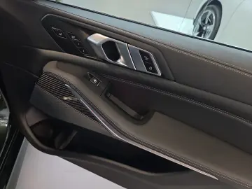 BMW X5 40d xDrive  M-Sport   HUD   AHK   Panorama