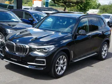 BMW X5 xDrive 30d xLine ACC HUD LEDER 20Z TRITTBRETT