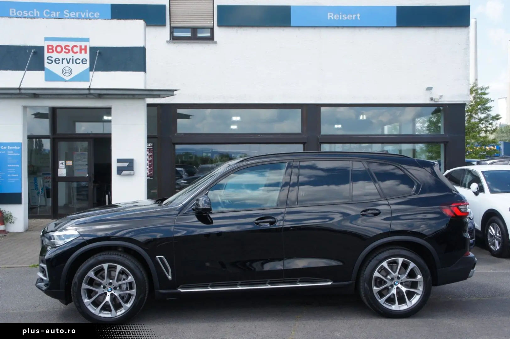 BMW X5 xDrive 30d xLine ACC HUD LEDER 20Z TRITTBRETT