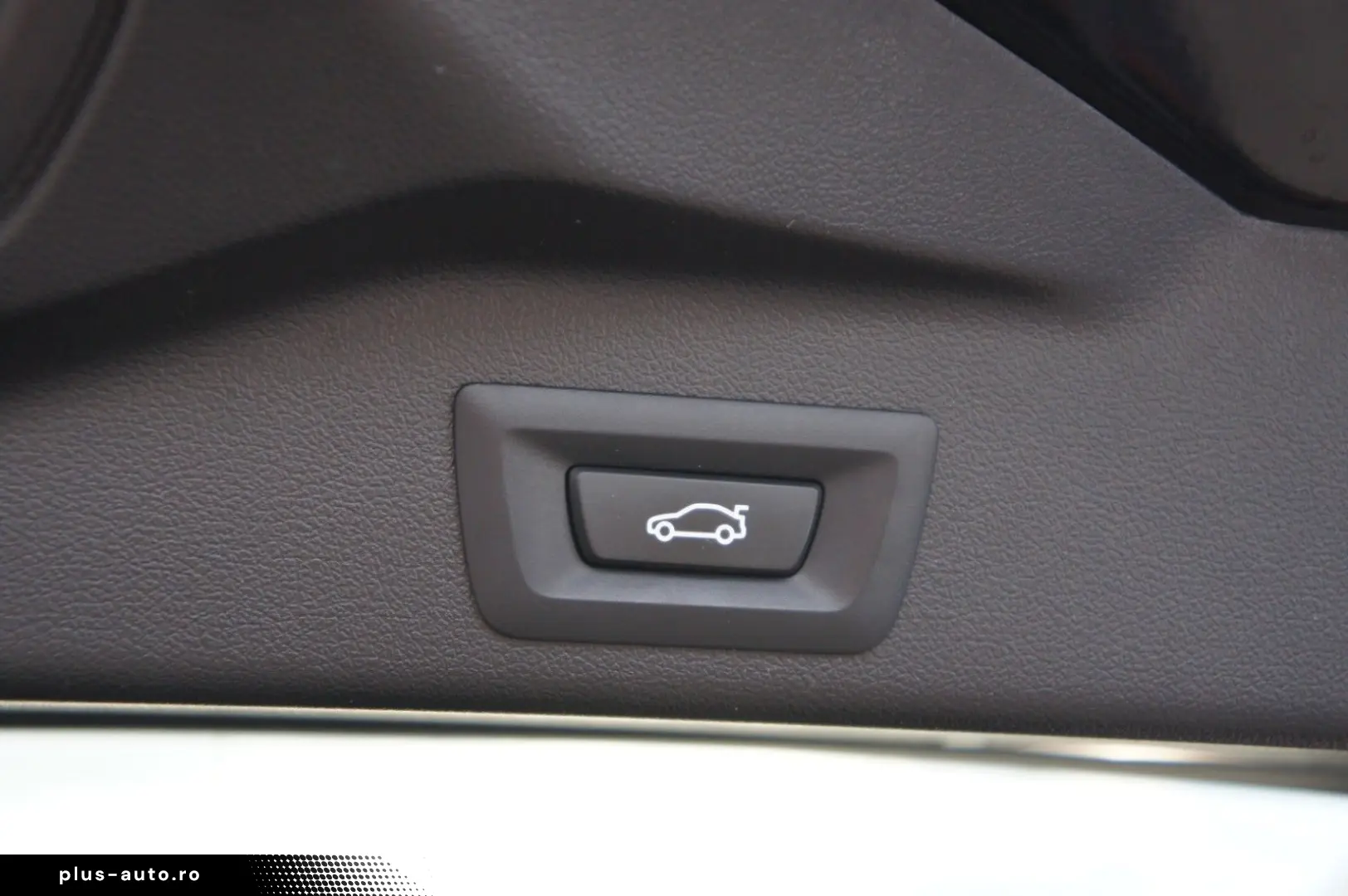 BMW X5 xDrive 30d xLine ACC HUD LEDER 20Z TRITTBRETT