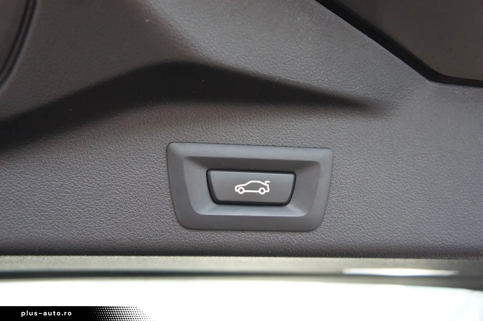 BMW X5 xDrive 30d xLine ACC HUD LEDER 20Z TRITTBRETT