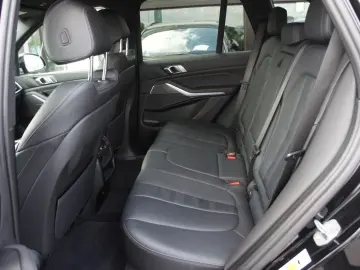 BMW X5 xDrive 30d xLine ACC HUD LEDER 20Z TRITTBRETT