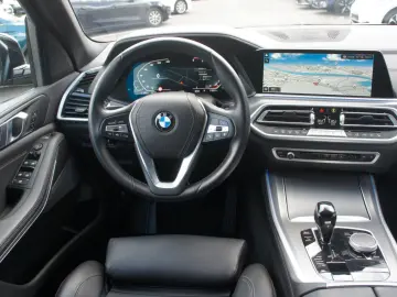 BMW X5 xDrive 30d xLine ACC HUD LEDER 20Z TRITTBRETT