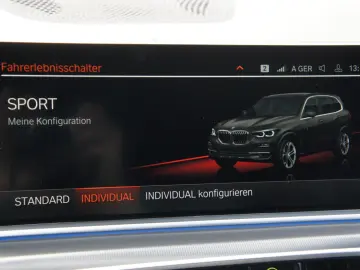 BMW X5 xDrive 30d xLine ACC HUD LEDER 20Z TRITTBRETT
