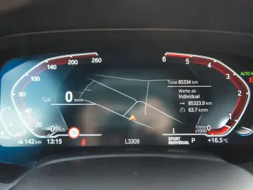 BMW X5 xDrive 30d xLine ACC HUD LEDER 20Z TRITTBRETT