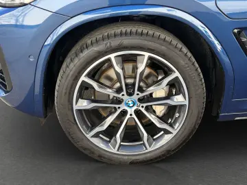 BMW X3 xDrive 30e    M-Sport ACC StHzg AHK HUD