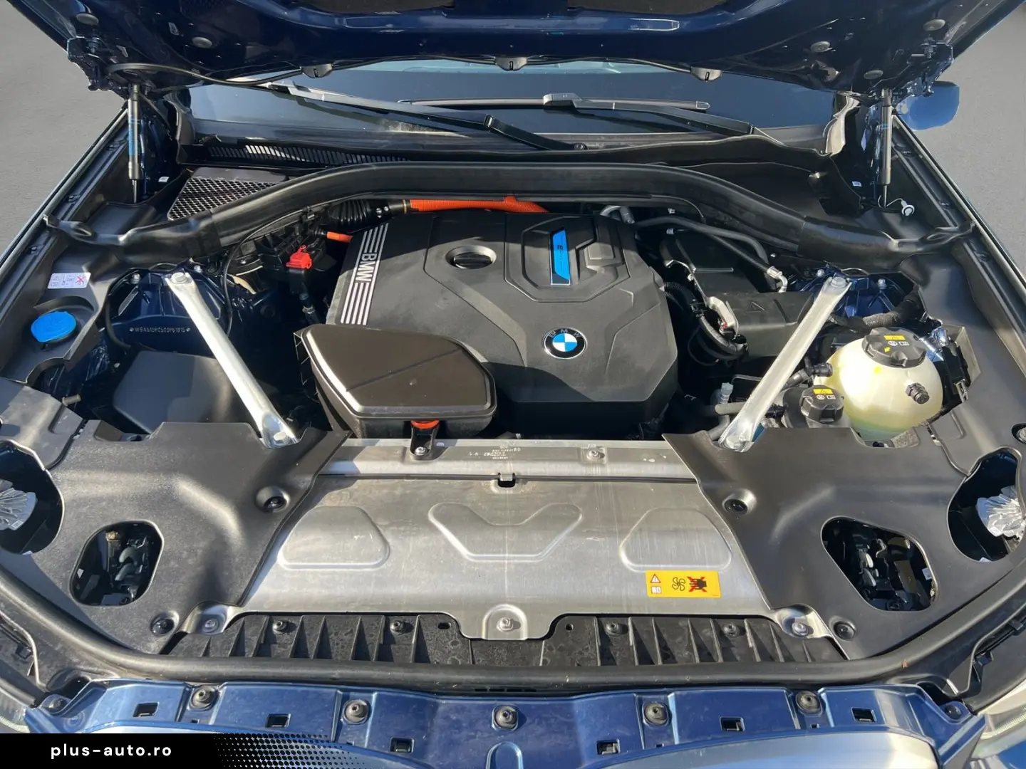 BMW X3 xDrive 30e    M-Sport ACC StHzg AHK HUD