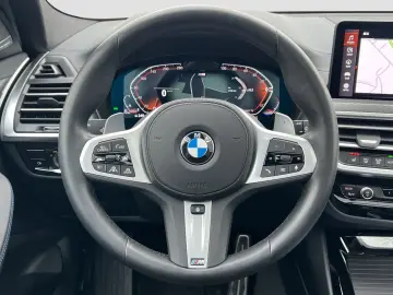BMW X3 xDrive30d    M-Sport ACC Laser PanoSD Sthzg