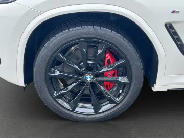 BMW X3 xDrive30d    M-Sport ACC Laser PanoSD Sthzg