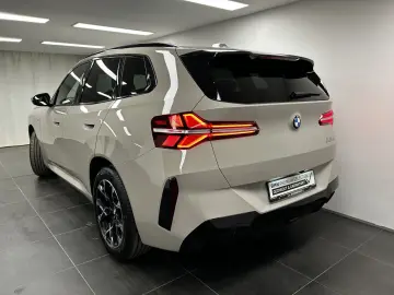 BMW X3 20d xDrive M Sportpaket Harman Kardon Pano. A