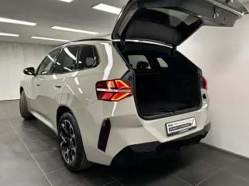 BMW X3 20d xDrive M Sportpaket Harman Kardon Pano. A