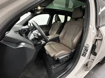 BMW X3 20d xDrive M Sportpaket Harman Kardon Pano. A
