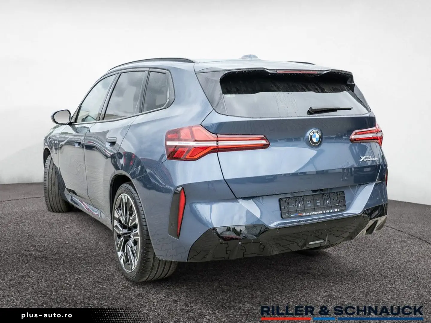 BMW X3 30e xDrive M-Sport NAVI AHK ACC LED PANO 360