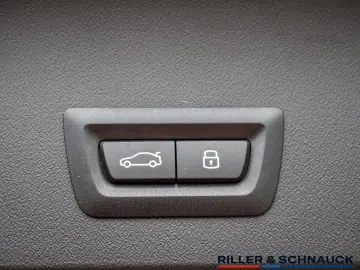 BMW X3 30e xDrive M-Sport NAVI AHK ACC LED PANO 360