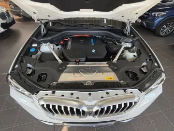 BMW X3 xDrive 30e ACC DAB Park mit 360  3Z Akustik