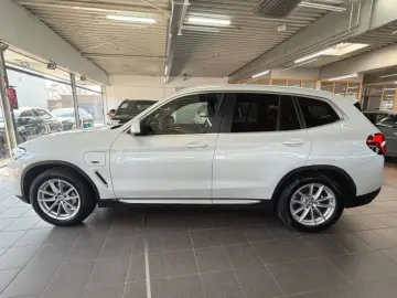 BMW X3 xDrive 30e ACC DAB Park mit 360  3Z Akustik