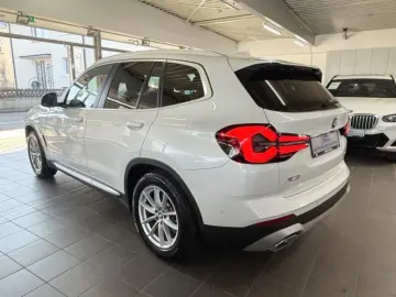 BMW X3 xDrive 30e ACC DAB Park mit 360  3Z Akustik