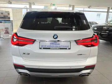 BMW X3 xDrive 30e ACC DAB Park mit 360  3Z Akustik