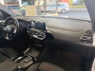 BMW X3 xDrive 30e ACC DAB Park mit 360  3Z Akustik