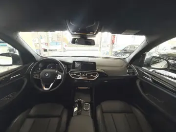 BMW X3 xDrive 30e ACC DAB Park mit 360  3Z Akustik