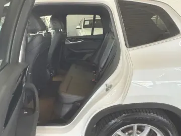 BMW X3 xDrive 30e ACC DAB Park mit 360  3Z Akustik