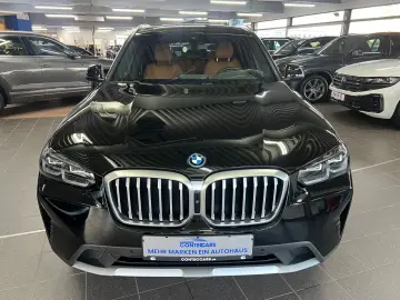 BMW X3 xD 30e DAB Park Plus LED mit Kurvenlicht