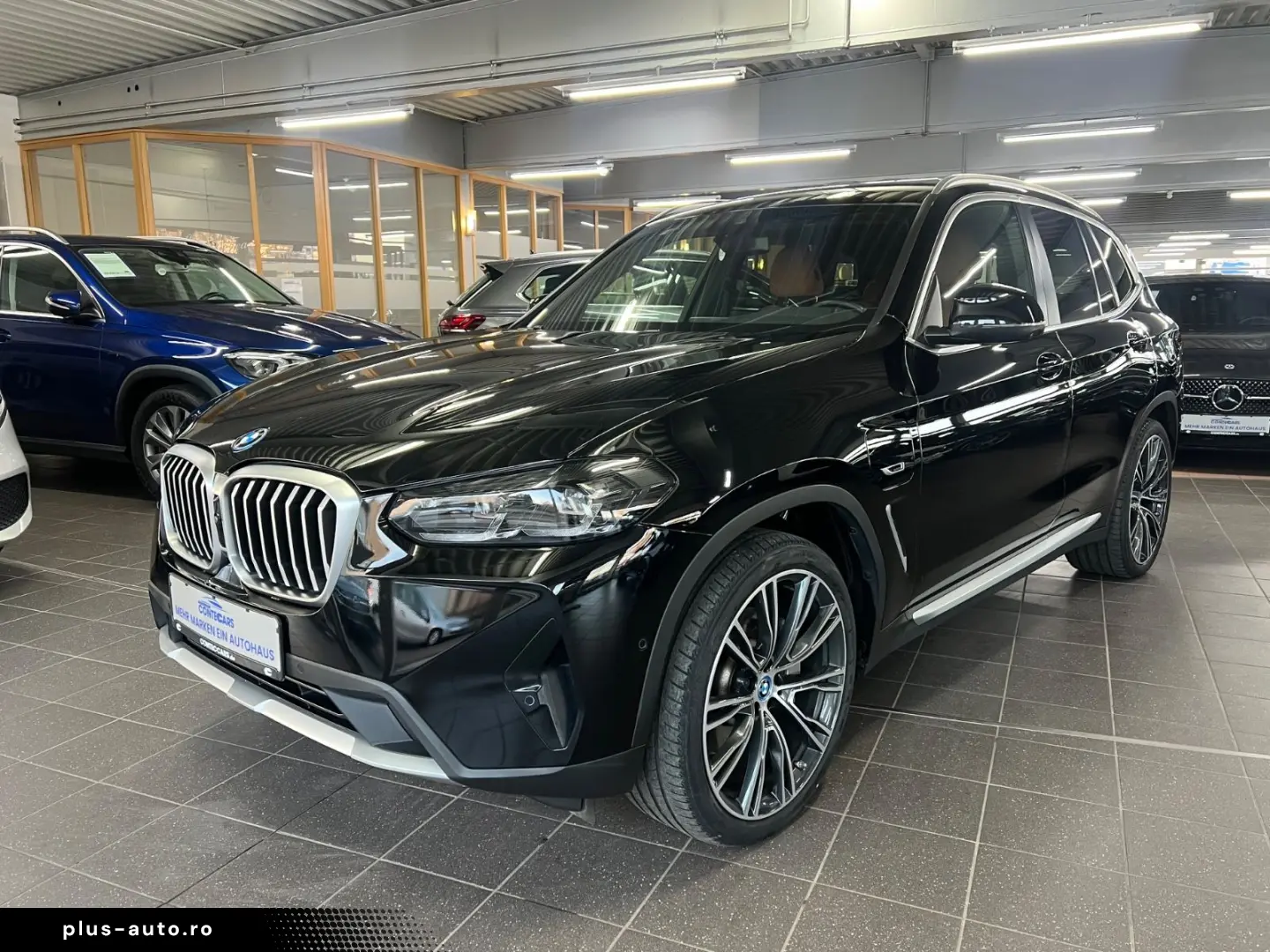 BMW X3 xD 30e DAB Park Plus LED mit Kurvenlicht