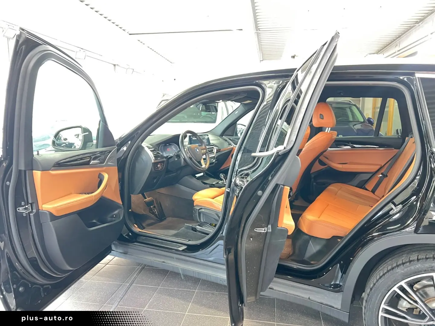 BMW X3 xD 30e DAB Park Plus LED mit Kurvenlicht