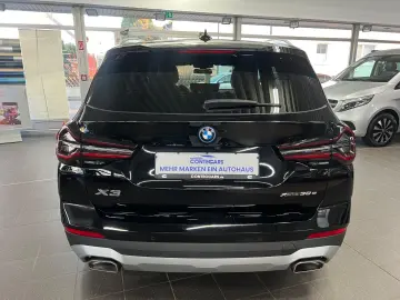 BMW X3 xD 30e DAB Park Plus LED mit Kurvenlicht