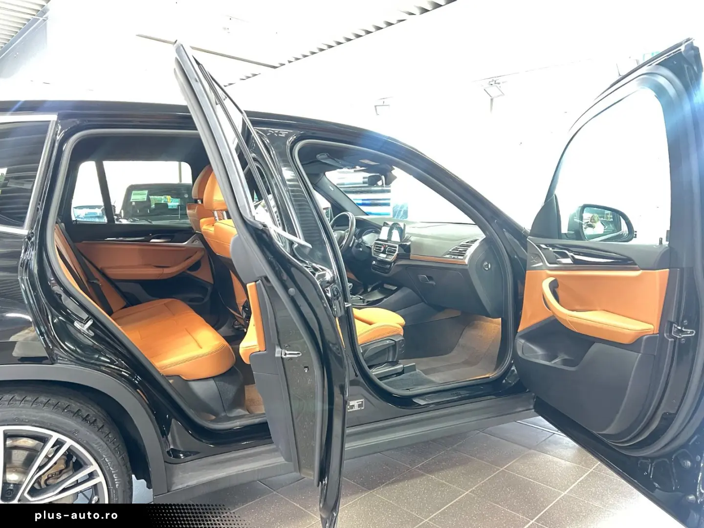 BMW X3 xD 30e DAB Park Plus LED mit Kurvenlicht