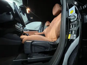 BMW X3 xD 30e DAB Park Plus LED mit Kurvenlicht