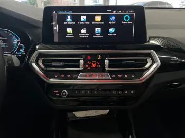 BMW X3 xD 30e DAB Park Plus LED mit Kurvenlicht