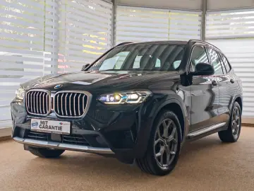 BMW X3 xD30i PANO LASER 360  HUD AHK DA Unfallfrei