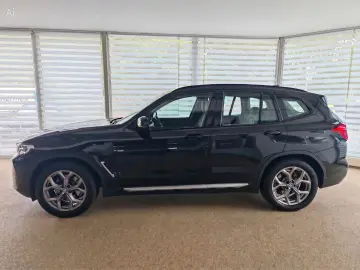 BMW X3 xD30i PANO LASER 360  HUD AHK DA Unfallfrei